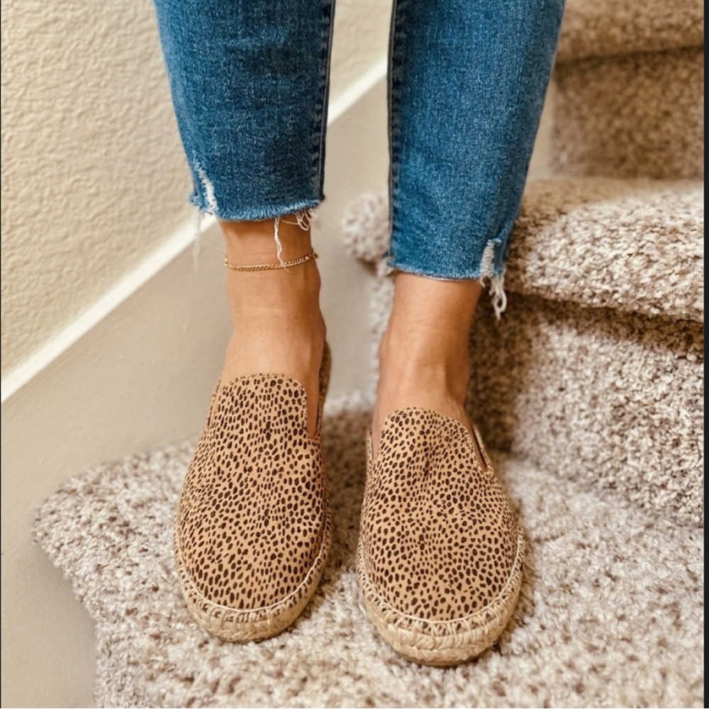 Cheetah Print Espadrille Mule - Tan/Brown